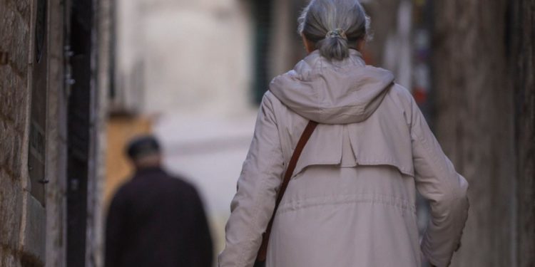 Provjerite račune: Krenule isplate dodatka za umirovljenike, evo koliko tko dobiva novaca