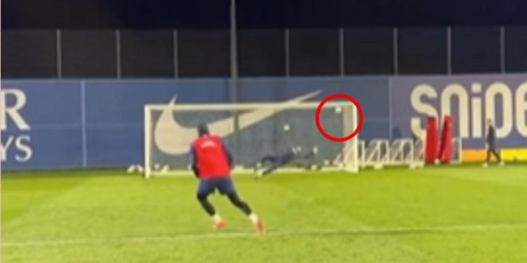 Psg, Kvara Play Station verzija. Kakav torpedo na raskrižju!