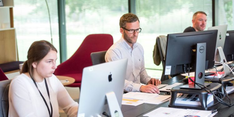 Radnika razočarala istina o božićnicama: ‘Dobit će samo 25 posto’