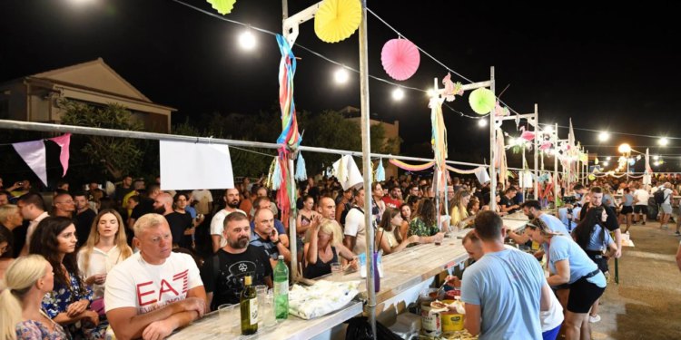 Rok za prijave Javni poziv za dodjelu potpora za turističke manifestacije TZ grada Zadra istječe ovog petka