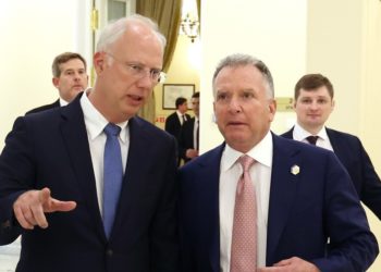 SAD tajno izrađuje novi mirovni plan za Ukrajinu s ruskim doprinosom – Axios – RT World News