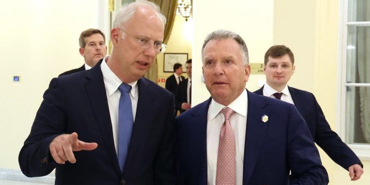 SAD tajno izrađuje novi mirovni plan za Ukrajinu s ruskim doprinosom – Axios – RT World News