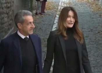 Sarkozy nakon tri tjedna izlazi iz zatvora: Jeo je samo jogurt, bojao se da će mu pljunuti u hranu