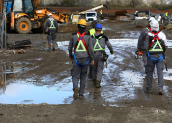 Širi se snimka Nepalca koji se iz Hrvatske vratio kući: Evo na što je potrošio 800 eura