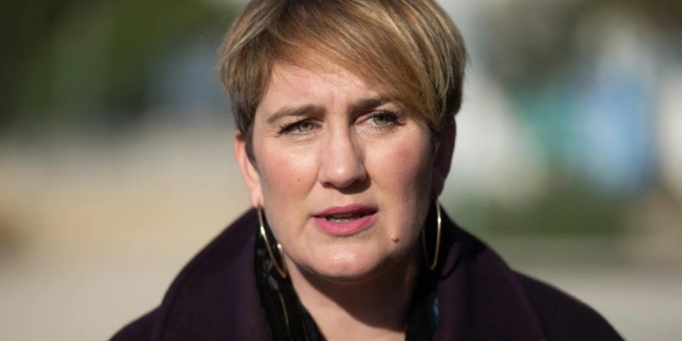 Slobodna Dalmacija – Gradonačelnica ‘pršti’ od ponosa! Počinje veliki projekt na Braču: ‘Do sada nam je to nedostajalo…’