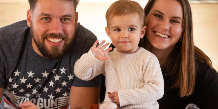 Slobodna Dalmacija – Ljudi, čudo ste! Ova mala Splićanka toliko vas je ganula da ste u rekordnom roku uplatili 135.000 €, još samo malo fali