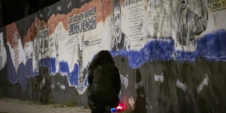 Slobodna Dalmacija – Mnogo Vukovaraca danas živi u Splitu! Dalmatinski veterani odali im priznanje; sve je prštalo od emocija