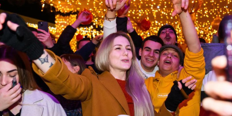 Slobodna Dalmacija – Ova adventska lokacija u Splitu mogla bi opet biti udarna; ulaz besplatan, cijene pristupačne, a tek lista izvođača…