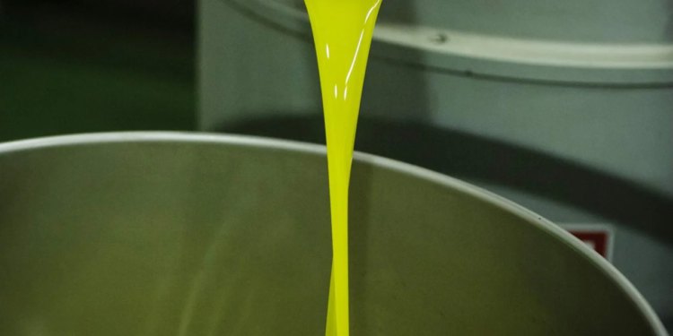 Slobodna Dalmacija – Ovaj oglas za maslinovo ulje će vas šokirati! Kakva cijena!? Pa je li to moguće? Evo kako to objašnjavaju