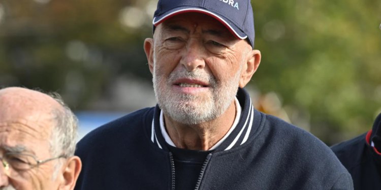 Slobodna Dalmacija – Ovog branitelja prozvali su ‘jugoslavenskim milicajcem’; žestoko im uzvratio: ‘To iz NDH vam ne smeta?!’