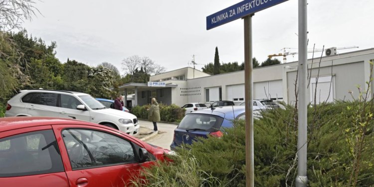 Slobodna Dalmacija – ‘Pola’ Splita se žali na bolove, imaju iste simptome, ali liječnici nam poručuju