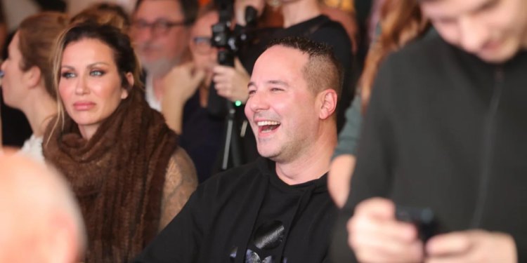 Slobodna Dalmacija – Tko je slavni srpski komičar koji dolazi u Split? Planira napuniti dvoranu, ima više od 1500 nastupa; oborio rekorde