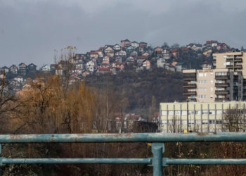 Snajperski safari: Plaćali da sa srpskih položaja pucaju po civilima