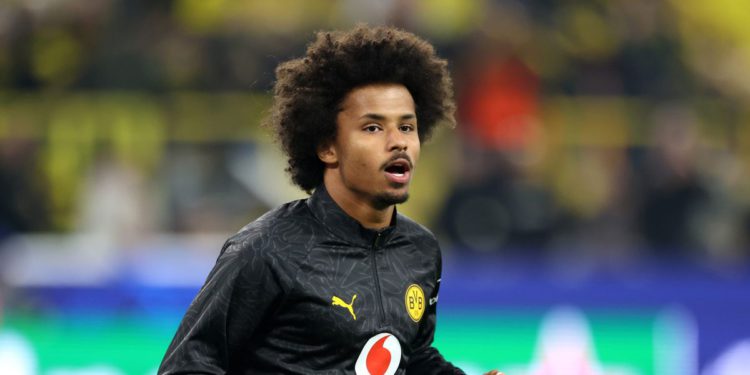 Šok Adeyemi, pronađen u posjedu ilegalnog oružja: stiže rekordna kazna