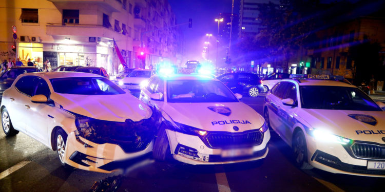 Splitska policija o masovnoj tučnjavi maloljetnika: ‘Dogovorili su se preko Snapchata’