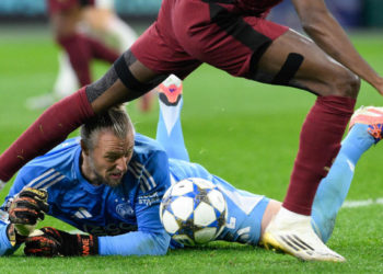 Sportske novosti – Ajax prvi put u povijesti nanizao sedam europskih poraza, Josip Šutalo ostao bez svog trenera…