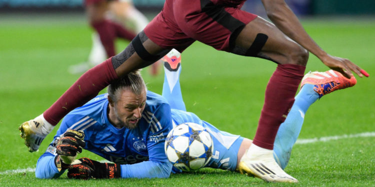 Sportske novosti – Ajax prvi put u povijesti nanizao sedam europskih poraza, Josip Šutalo ostao bez svog trenera…