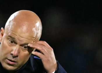 Sportske novosti – Potrošio je pola milijarde i odveo momčad u nepoznato! Ni jedan trener ne bi smio ‘preživjeti’ ovakav kaos