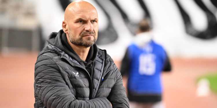 Sportske novosti – Sopić: ‘Ja sam svog igrača poslao na operaciju! Zašto ne staviti juniora u početnu postavu?! Lako je staviti ga na 3:0…’