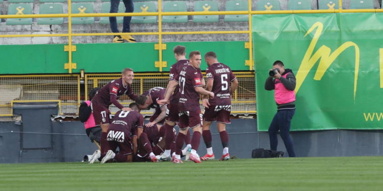 Sportske novosti – VIDEO: Očajni Dinamo pao na Drosini, Kovačeviću se opasno trese stolica nakon četvrtog poraza u sezoni