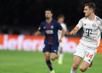 Sportske novosti – Vatreni ‘šalom’ izazvao bijes Francuza i pokrenuo lavinu komentara: ‘Njemu je ta situacija bila zabavna’