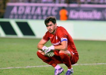 Sportske novosti – Zlomislić pod pritiskom: Mijenja li Rijeka vratara