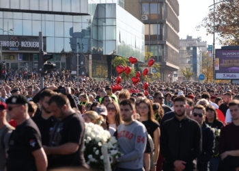 Srbi u Zagrebu izašli na ulice, dosta im je: Sve je puno policije