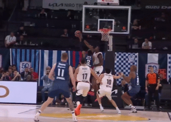 Štitovi, lude trojke u produžecima: Milan-Efes, vrhunci