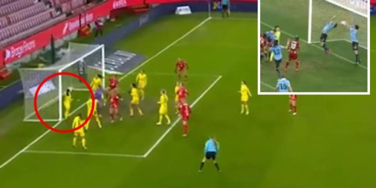 Što se ovdje događa? Apsurdan rukomet… Suarez stil!