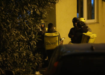 Stranom radniku činili nezamislivo, poznata Hrvatica: ‘Mladići u crnom iz tramvaja’