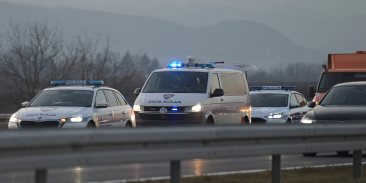 Strava na A3: U samo 15 minuta dvije nesreće, neki teško ozlijeđeni, kolona 18 kilometara