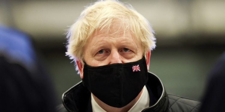 Tisuće života izgubljeno zbog lošeg odgovora Ujedinjenog Kraljevstva na Covid-19 – upit – RT World News