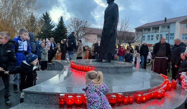 Tomislavgrad, Livno i Kupres prisjetili se stradanja Vukovara i Škabrnje
