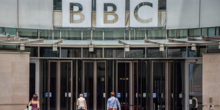 Trump Jr. osuđuje BBC kao ‘lažne vijesti’ — RT World News