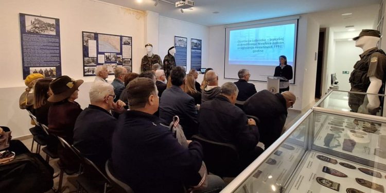 U Splitu održano predavanje o Operaciji Labrador. Dr. Andrijana Perković Paloš: “Bila je propagandni udar na Hrvatsku u borbi za priznanje”