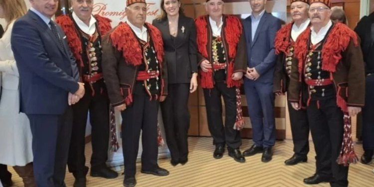 U hotelu Dubrovnik u Zagrebu održan drugi po redu PromiljeFest, tradicijiskih proizvoda Promine, Miljevaca i Drniša
