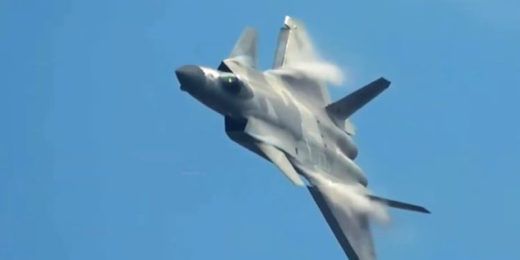 U tajnoj bazi snimljena nova kineska zvijer, ali ima i gora vijest: ‘Spremaju nešto veliko’