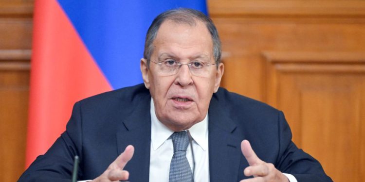 Ukrajinske korupcijske sheme mogle bi imati koristi u EU – Lavrov – RT Rusija i bivši Sovjetski Savez