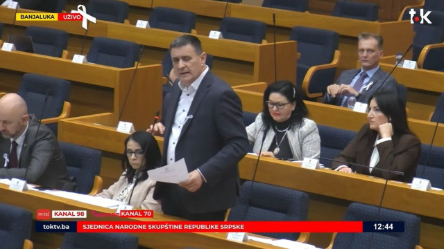 VIDEO Đajić u Skupštini RS-a o snimku s kokainom: ‘Spreman sam na poligraf i testiranje’