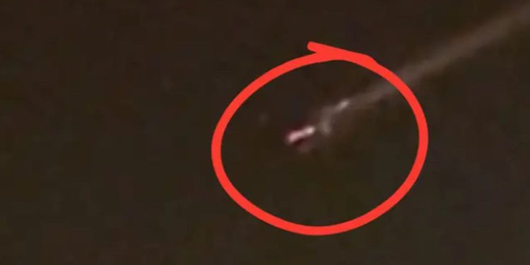 VIDEO Na nebu iznad Splita raspao se satelit? Pogledajte snimku