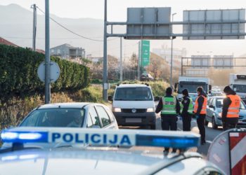 Vozač u Splitu upravljao bez dozvole i odbio test na drogu