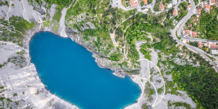 Vukodlaci i Vilenjaci neće u Modro jezero, evo zbog čega