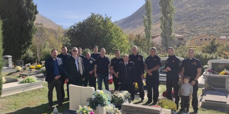 ŽRNOVNICA Polaganje vijenaca u spomen na preminule mještane