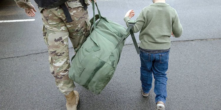 Zatvaranje vlade pogađa nastavnike i osoblje vojnih baza u inozemstvu