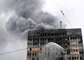 Zavod za zdravstvo objavio upute Zagrepčanima zbog požara u Vjesniku: ‘Držite se ovih pravila’