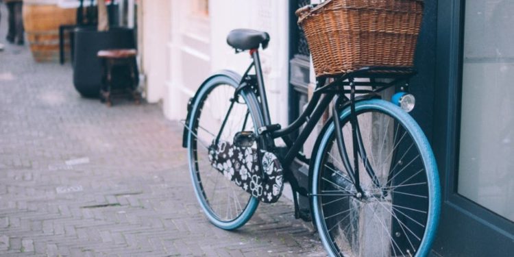 Zbunjujuća prometna signalizacija: Biciklisti smiju – ali i ne smiju?