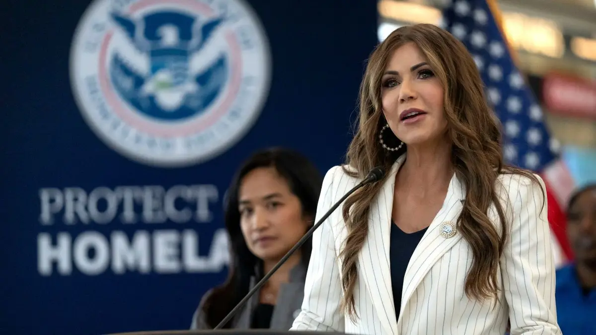 Govori ministrica domovinske sigurnosti Kristi Noem