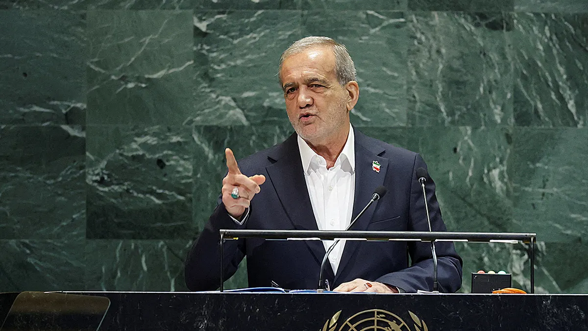 Iranski predsjednik Masoud Pezeshkian obraća se 80. Općoj skupštini Ujedinjenih naroda (UNGA) u sjedištu UN-a u New Yorku, SAD, 24. rujna 2025.