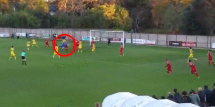 senzacionalan u francuskom kupu