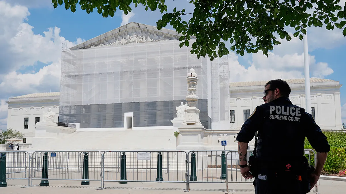 Vrhovni sud - slučajevi Trumpove nacionalne garde